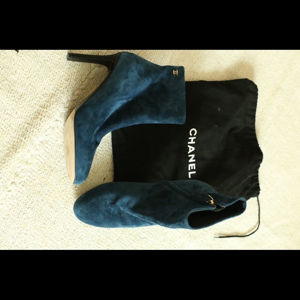Chanel blue suede boots